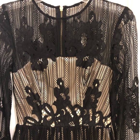 Kevin Howard Marque elegant evening dress, Size 2. - Picture 2 of 8